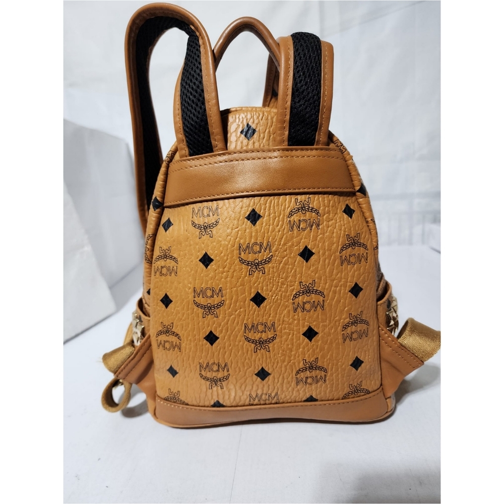 MCM Stark Side Studs Medium Backpack Brown - Picture 7 of 13